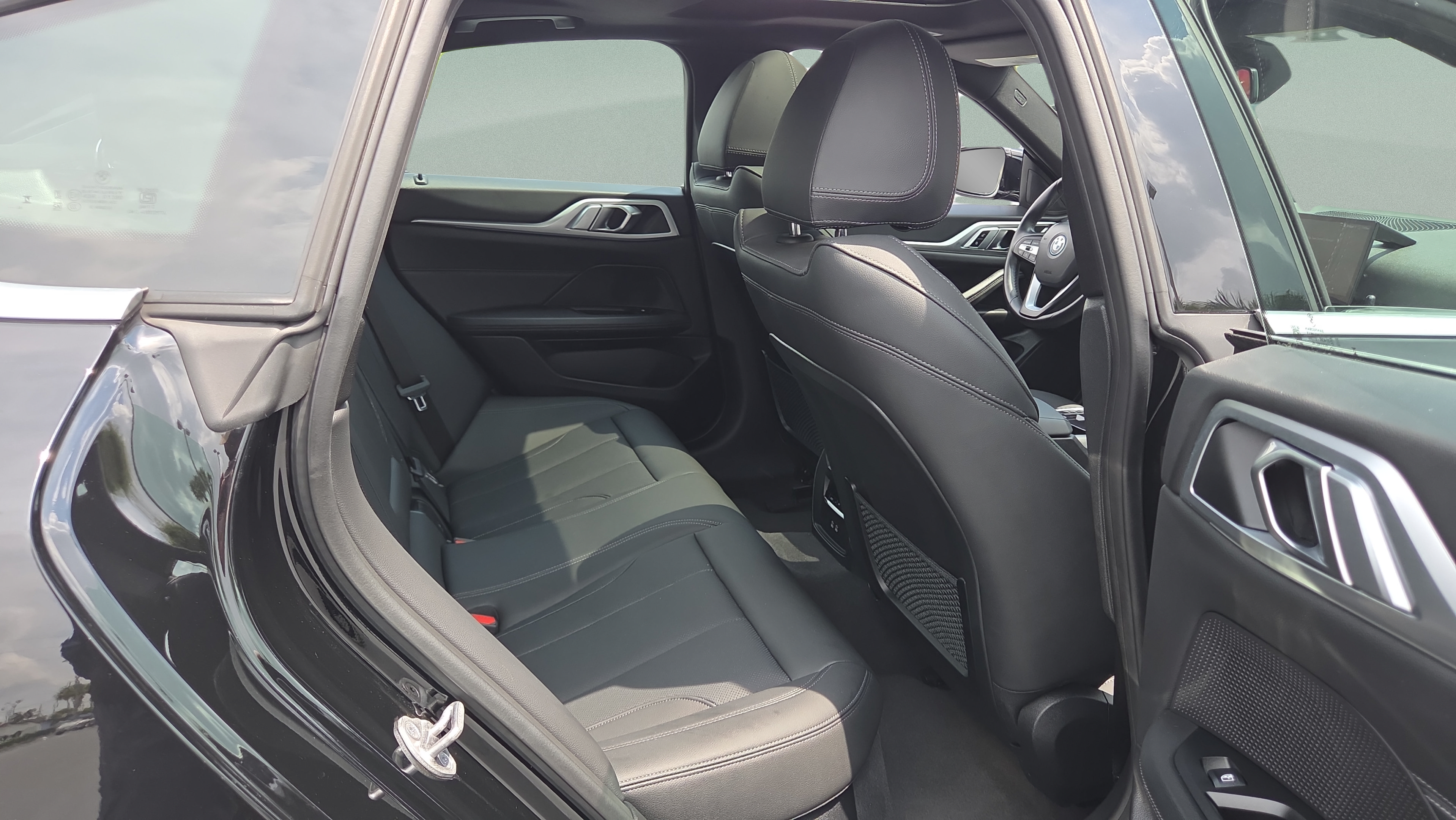 Used 2024 BMW i4 eDrive35 w/ Convenience Package RWD image 17