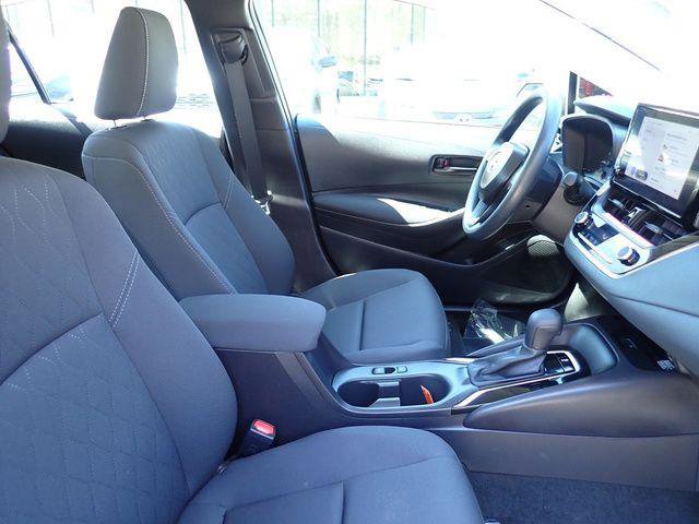 Certified 2025 Toyota Corolla LE w/ LE Premium Package image 3