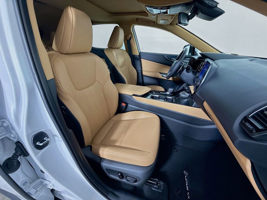 Certified 2025 Lexus NX 250 FWD w/ Accessory Package (2T) image 30