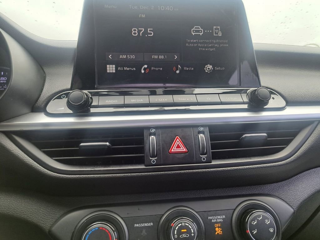 Used 2024 Kia Forte LXS image 11