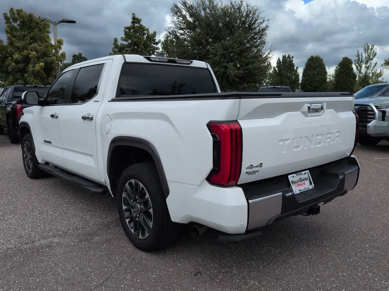 Used 2024 Toyota Tundra Limited AWD/4WD image 4