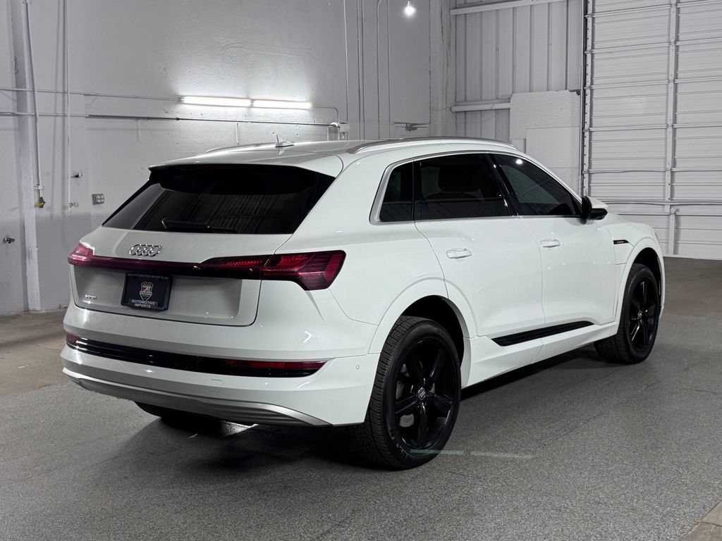 Used 2019 Audi e-tron Premium Plus w/ Cold Weather Package AWD/4WD image 11
