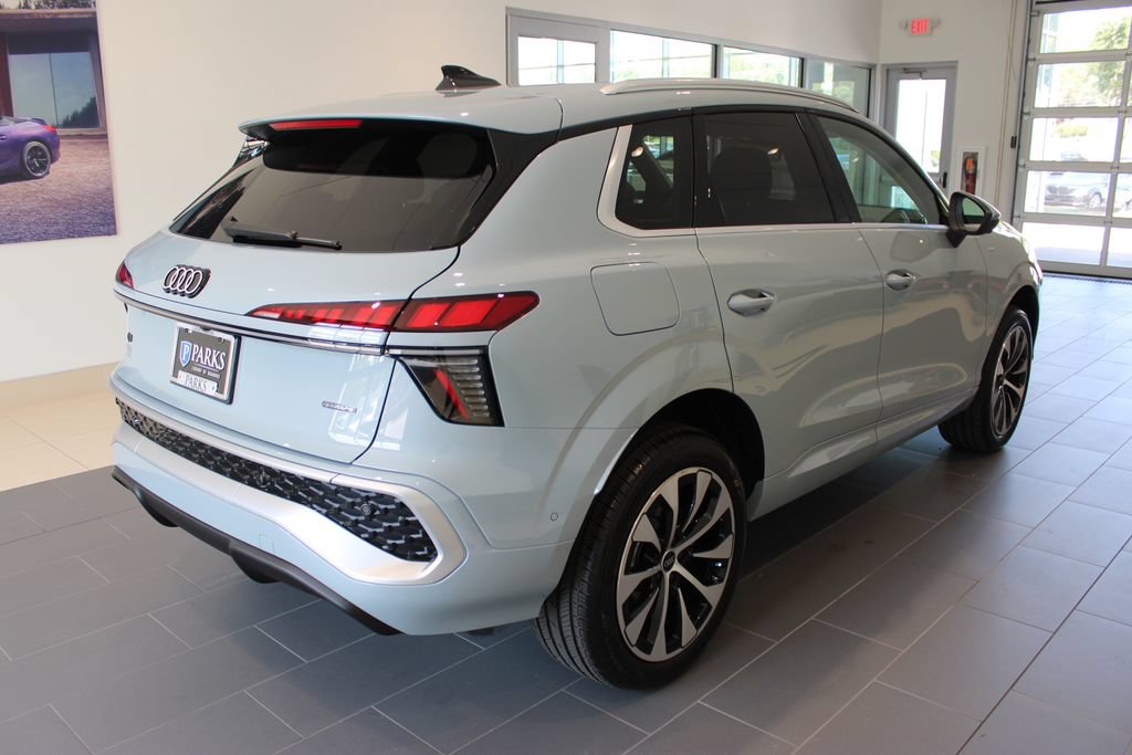 New 2026 Audi Q3 quattro 2.0T AWD/4WD image 18