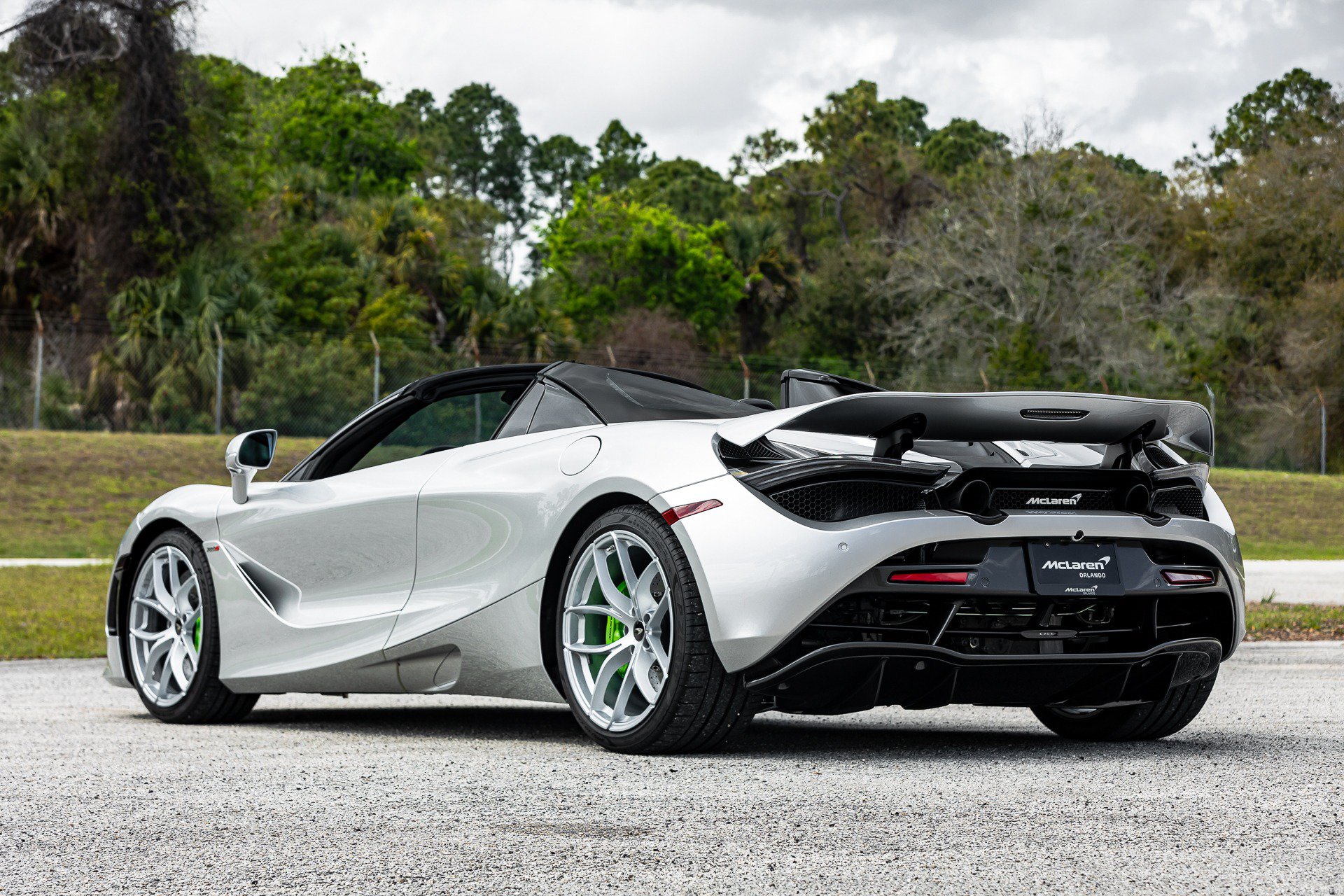 Used 2020 McLaren 720S Luxury RWD image 12