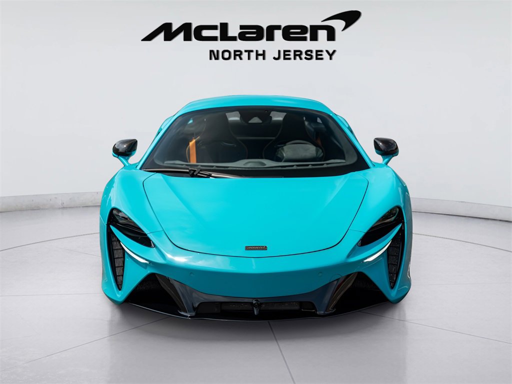 New 2025 McLaren Artura image 23