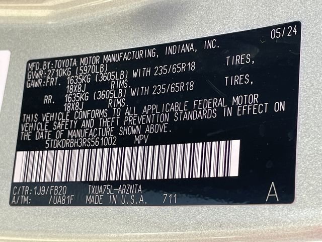 Used 2024 Toyota Highlander LE image 31