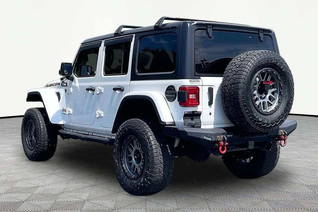 Used 2019 Jeep Wrangler Unlimited Rubicon w/ LED Lighting Group AWD/4WD image 4