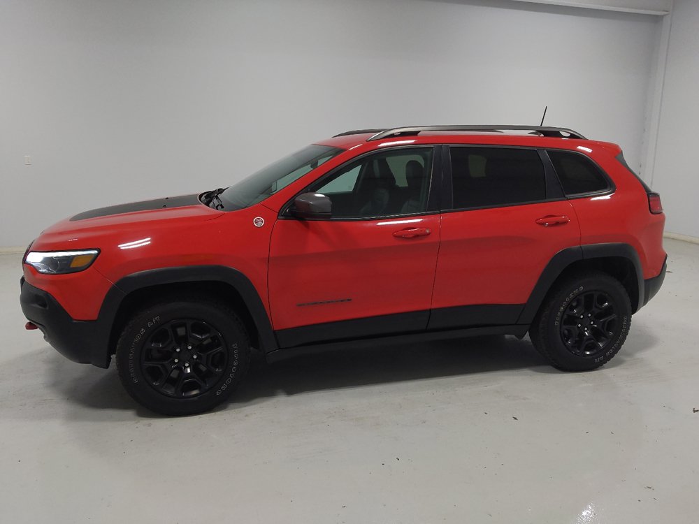 Used 2019 Jeep Cherokee Trailhawk w/ Cold Weather Group AWD/4WD image 15