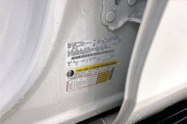 Used 2022 Ford Expedition Limited image 20