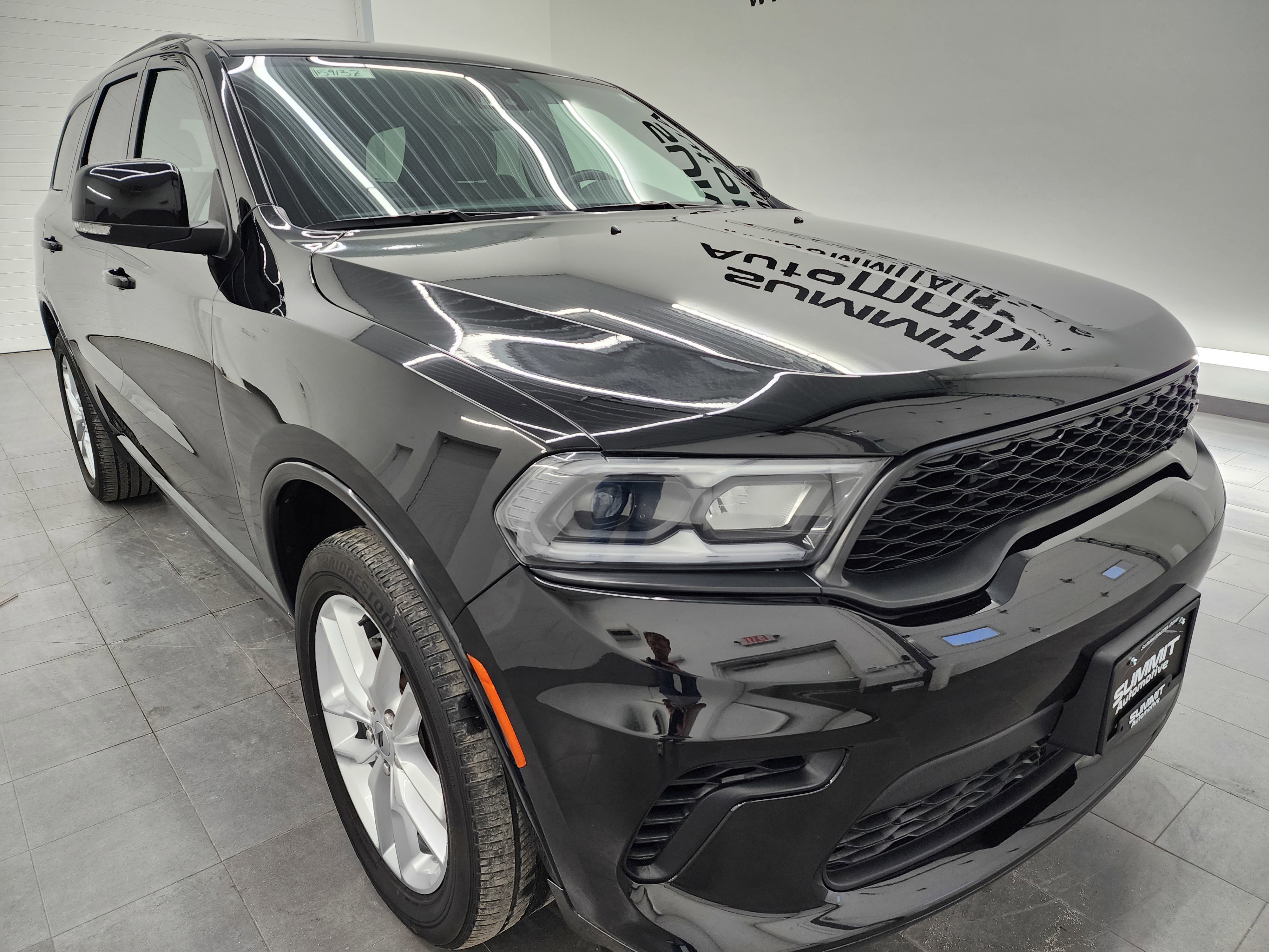 Used 2024 Dodge Durango GT image 2