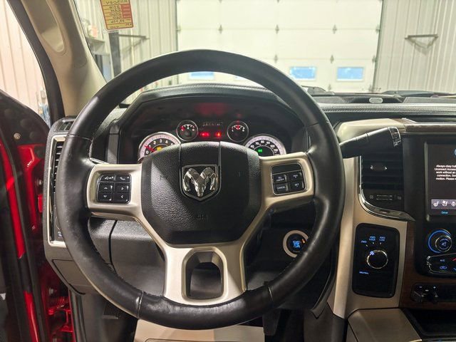 Used 2016 RAM 2500 Laramie w/ Convenience Group AWD/4WD image 13