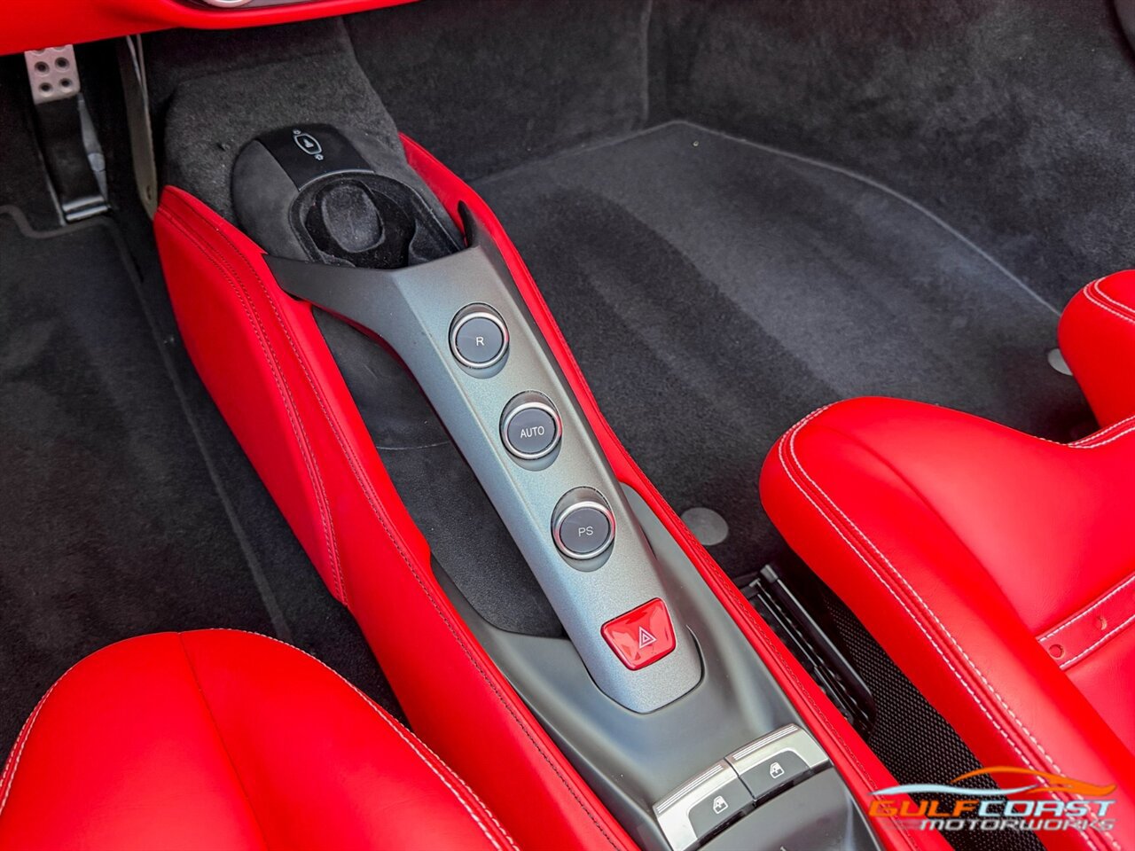 Used 2018 Ferrari 488 Spider RWD image 17
