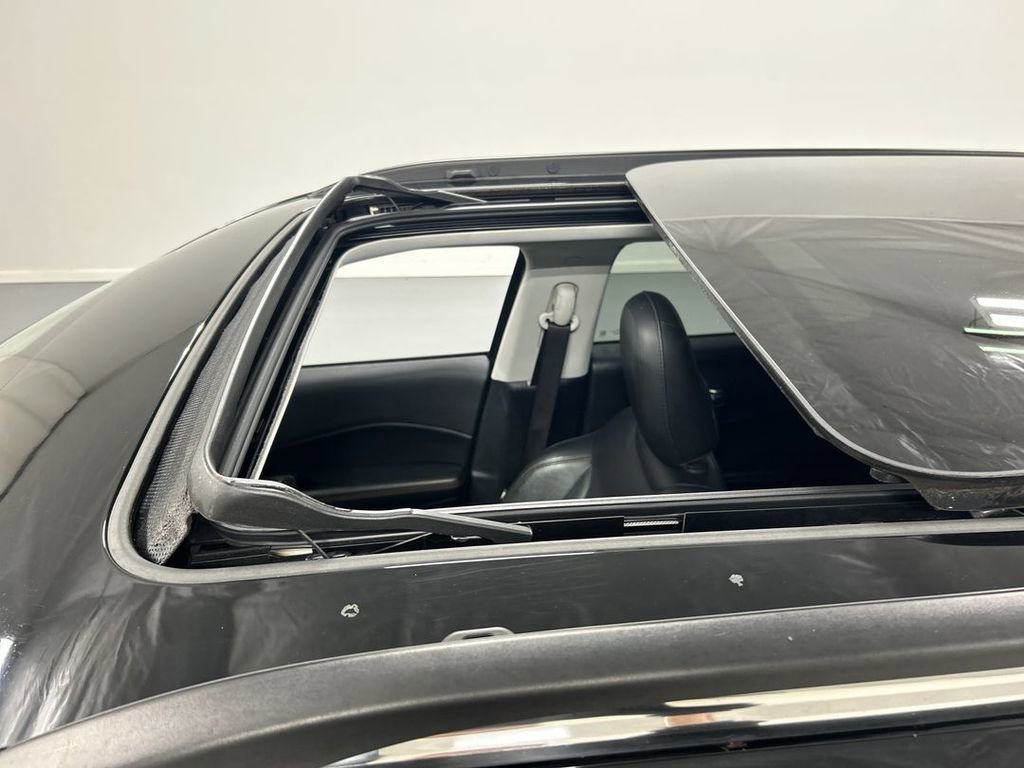 Used 2018 Jeep Compass Limited image 19