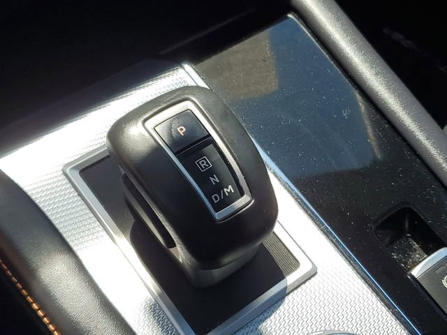 Used 2023 Mitsubishi Outlander SEL AWD/4WD image 32