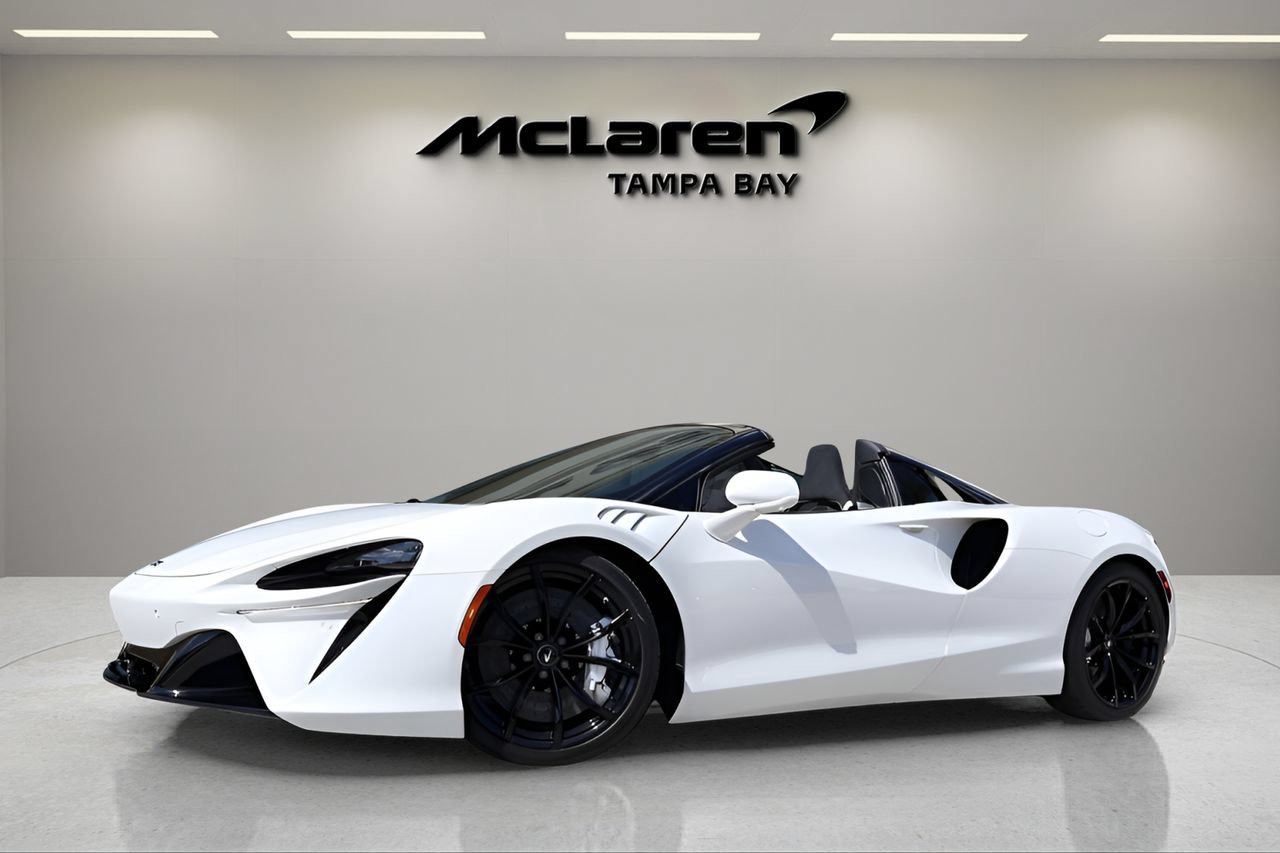 New 2026 McLaren Artura Spider RWD image 2