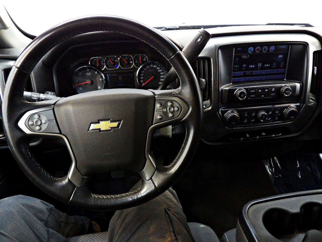 Used 2019 Chevrolet Silverado 1500 LT w/ All Star Edition AWD/4WD image 16