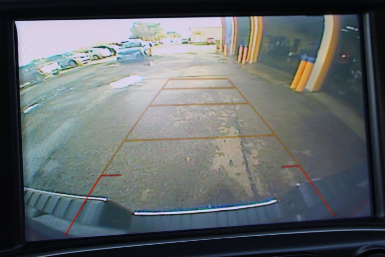 Used 2018 GMC Sierra 1500 SLT w/ SLT Premium Package image 30