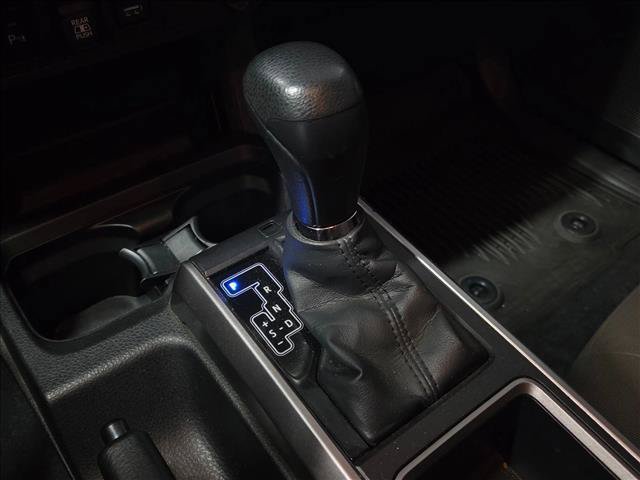 Used 2022 Toyota Tacoma SR5 RWD image 14