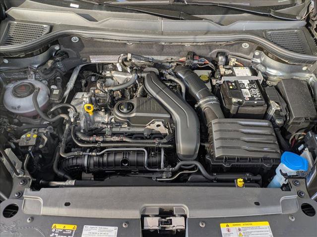 Used 2025 Volkswagen Taos SE image 22