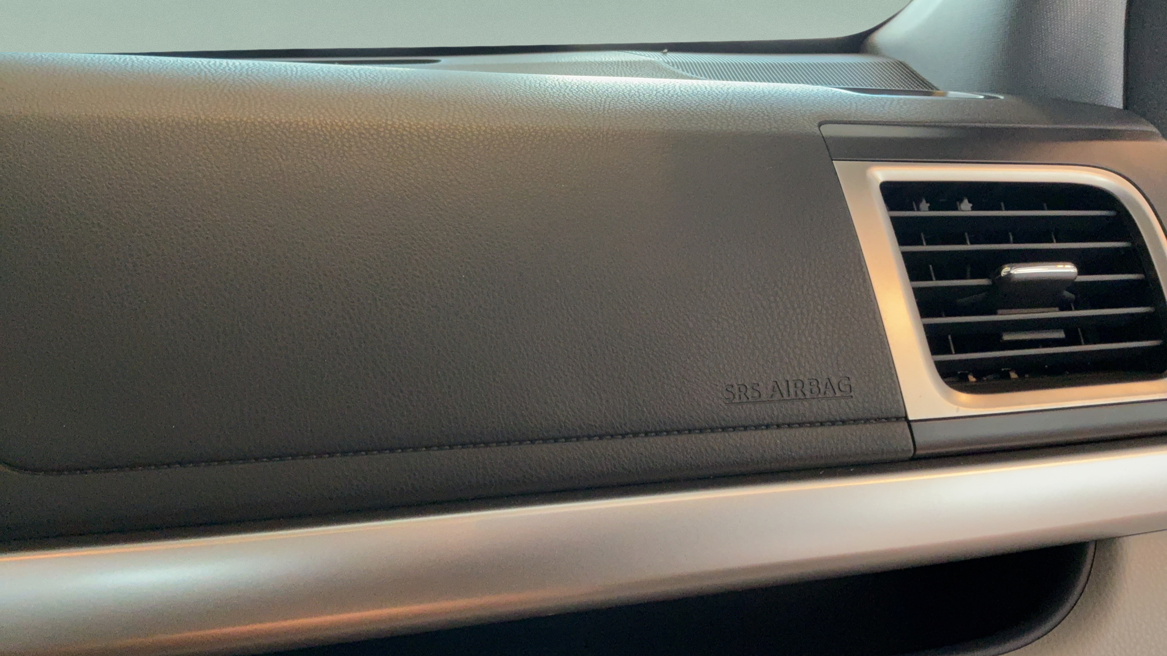Used 2015 Toyota Highlander XLE AWD/4WD image 47