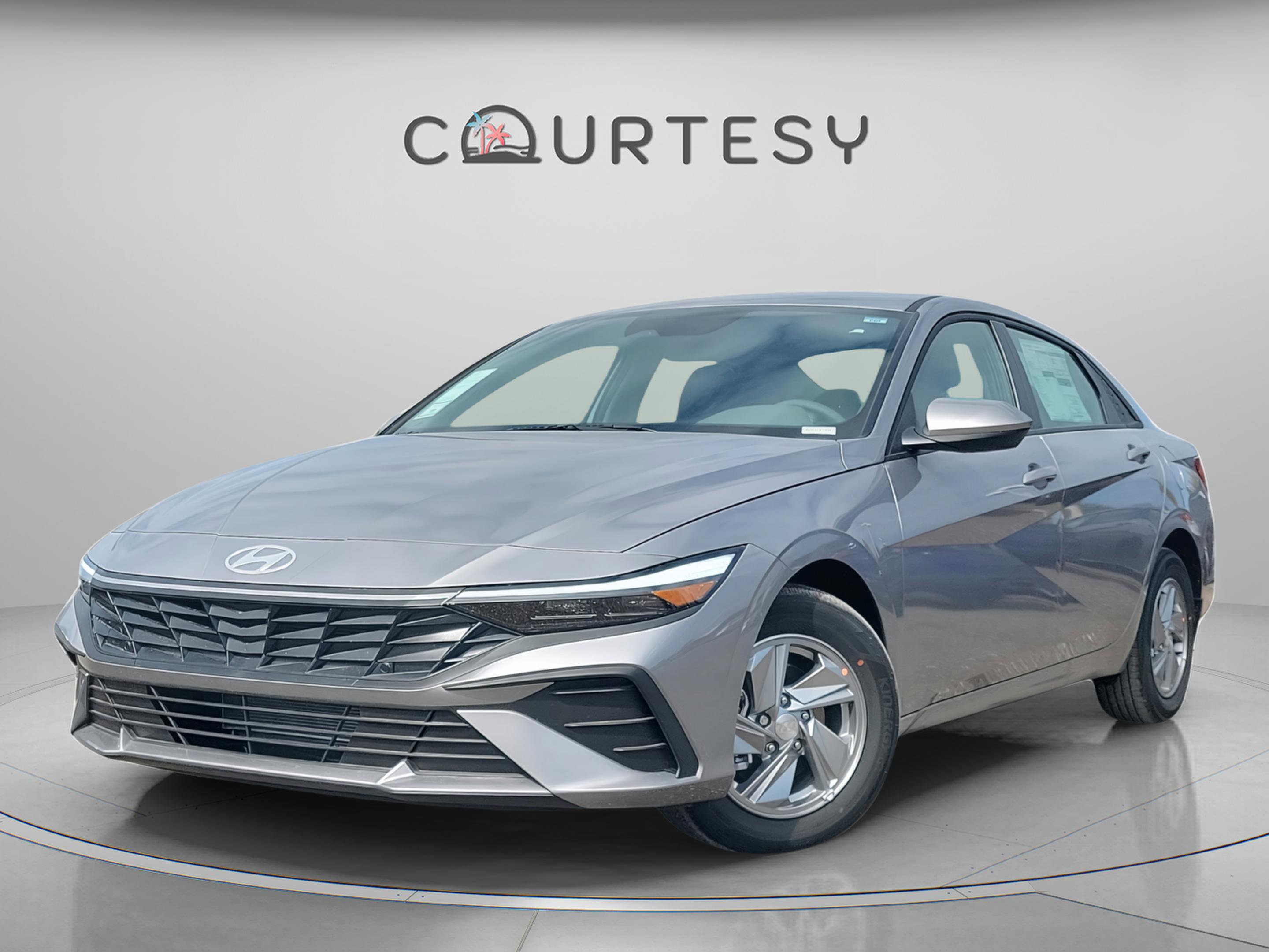 New 2026 Hyundai Elantra SE image 1