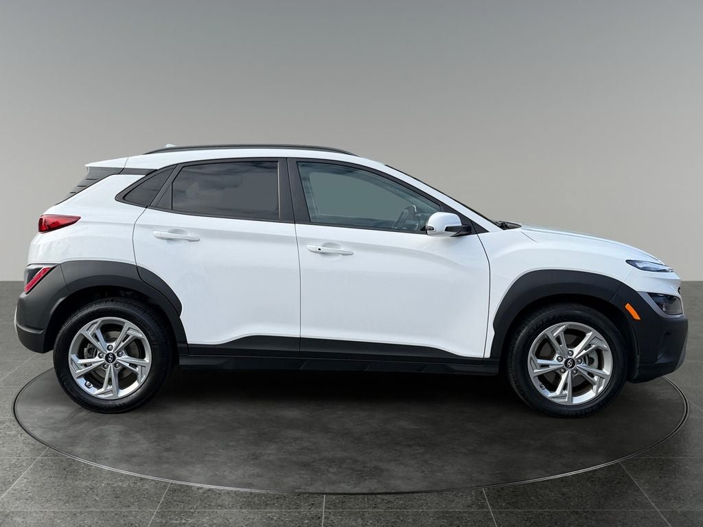 Used 2023 Hyundai Kona SEL AWD/4WD image 10