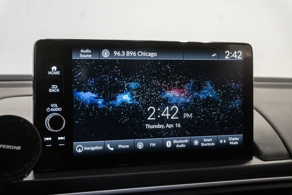 Used 2024 Honda Pilot Touring image 17