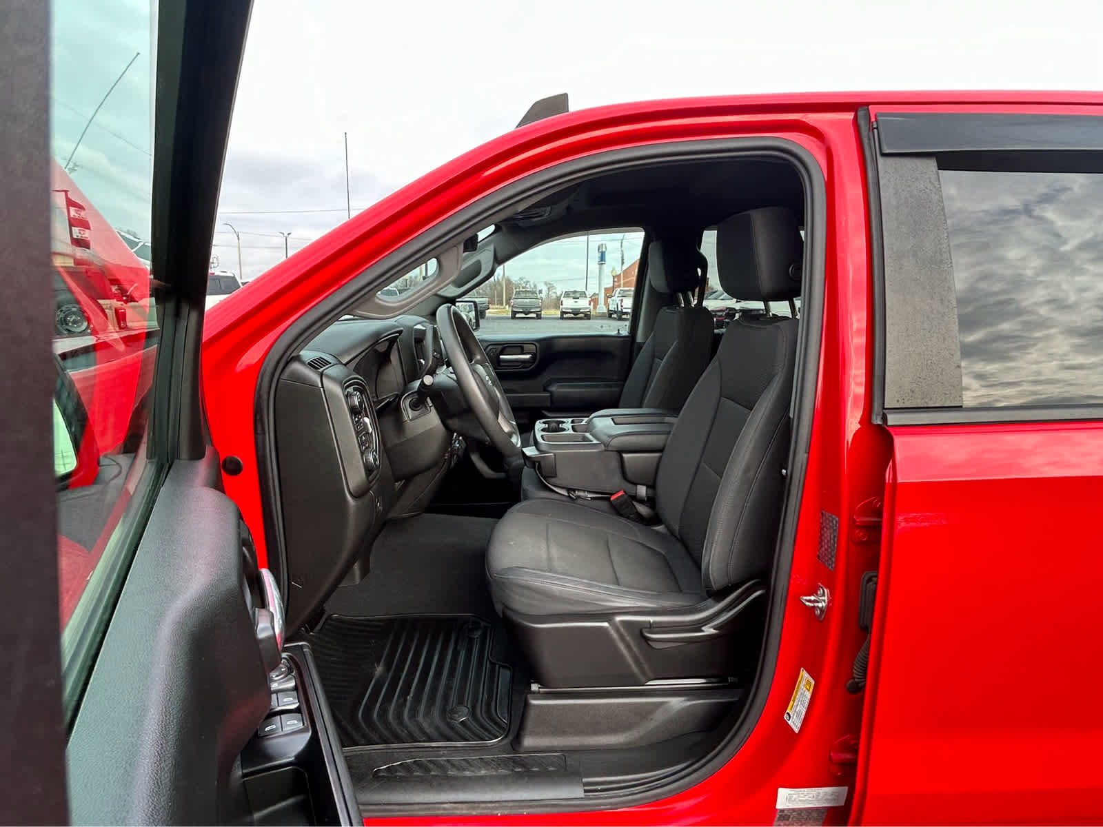 Used 2019 Chevrolet Silverado 1500 Custom Trail Boss image 13