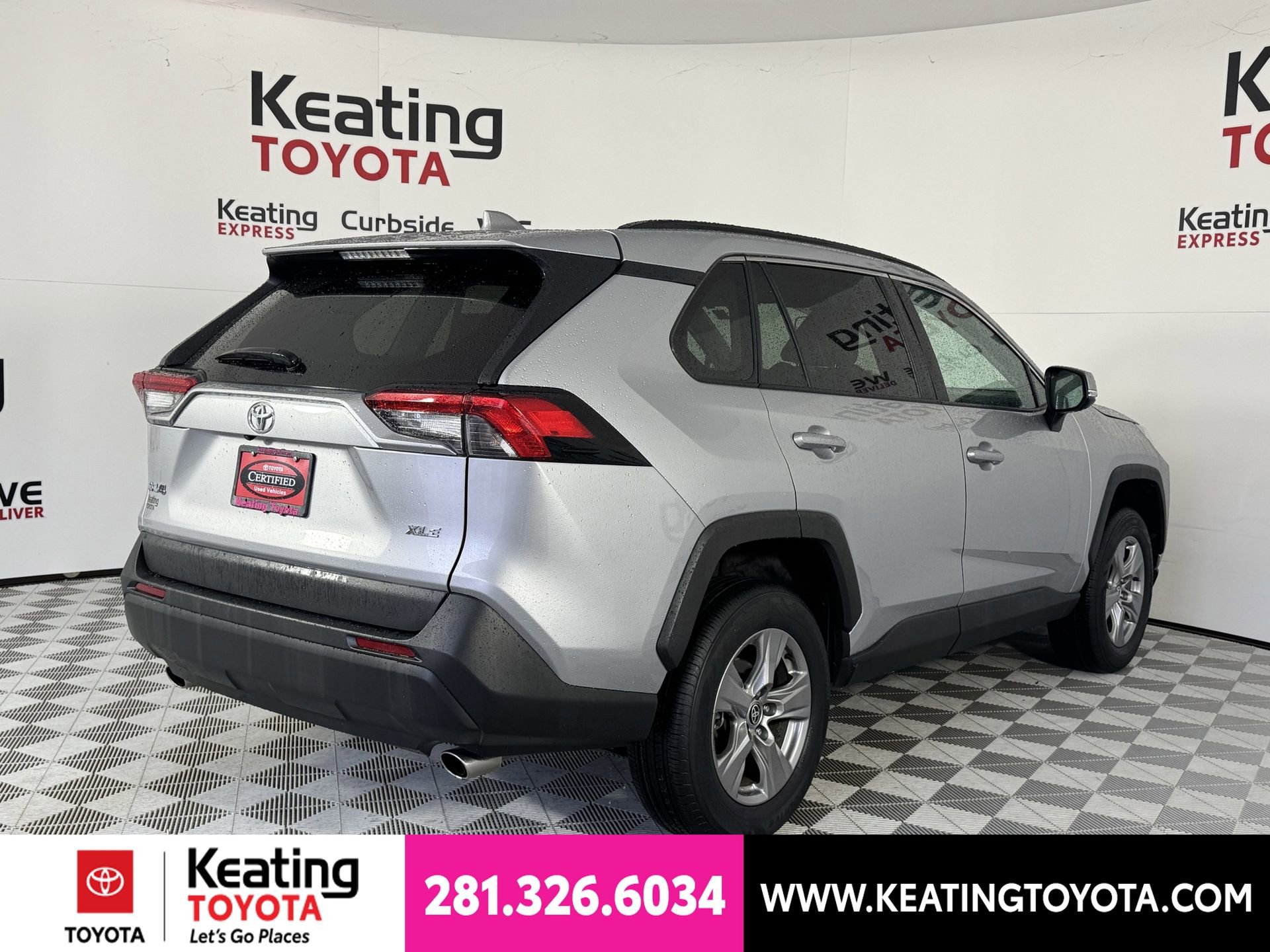 Certified 2024 Toyota RAV4 XLE FWD image 6