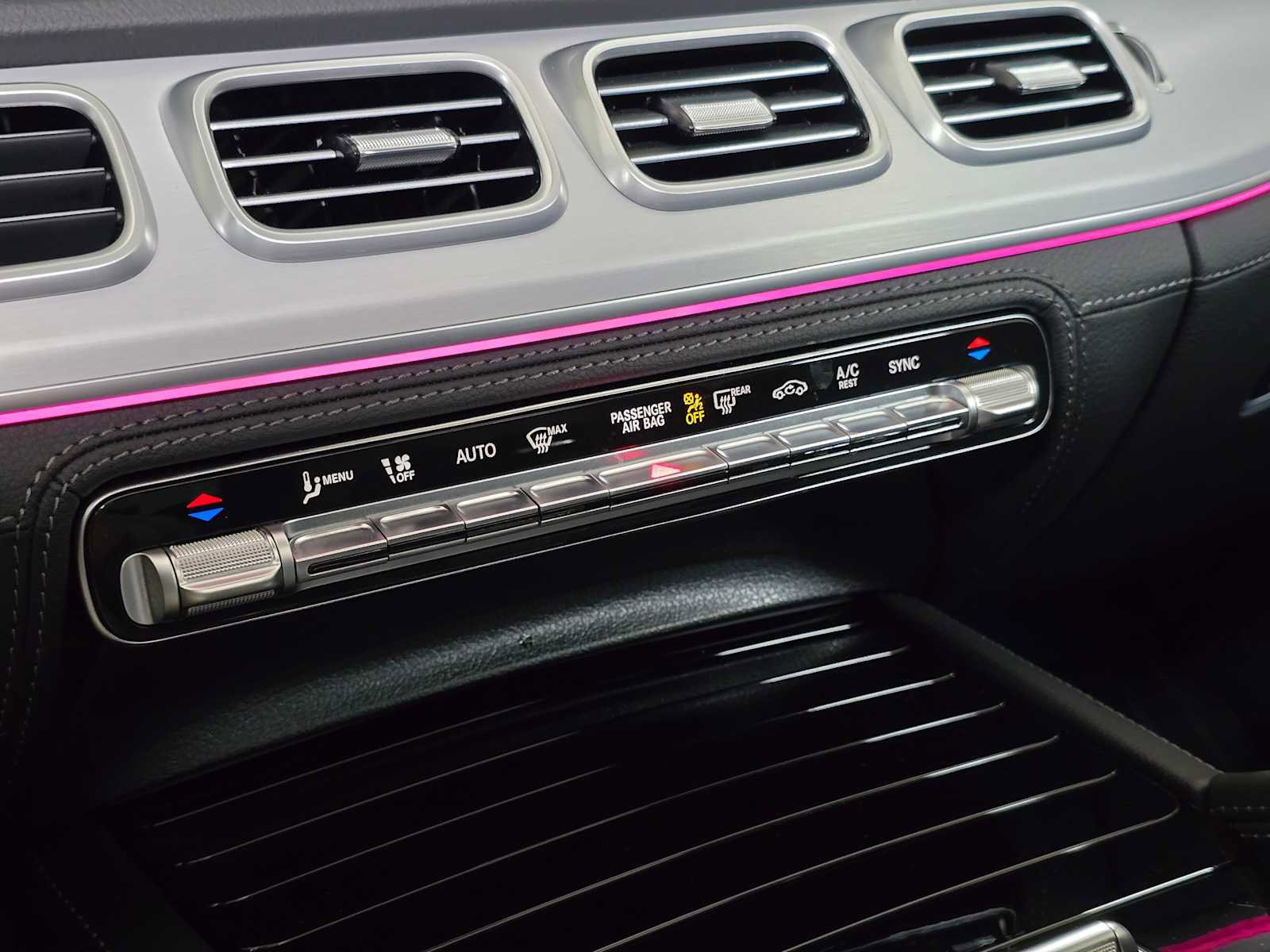 Certified 2025 Mercedes-Benz GLE 53 AMG 4MATIC Coupe image 29