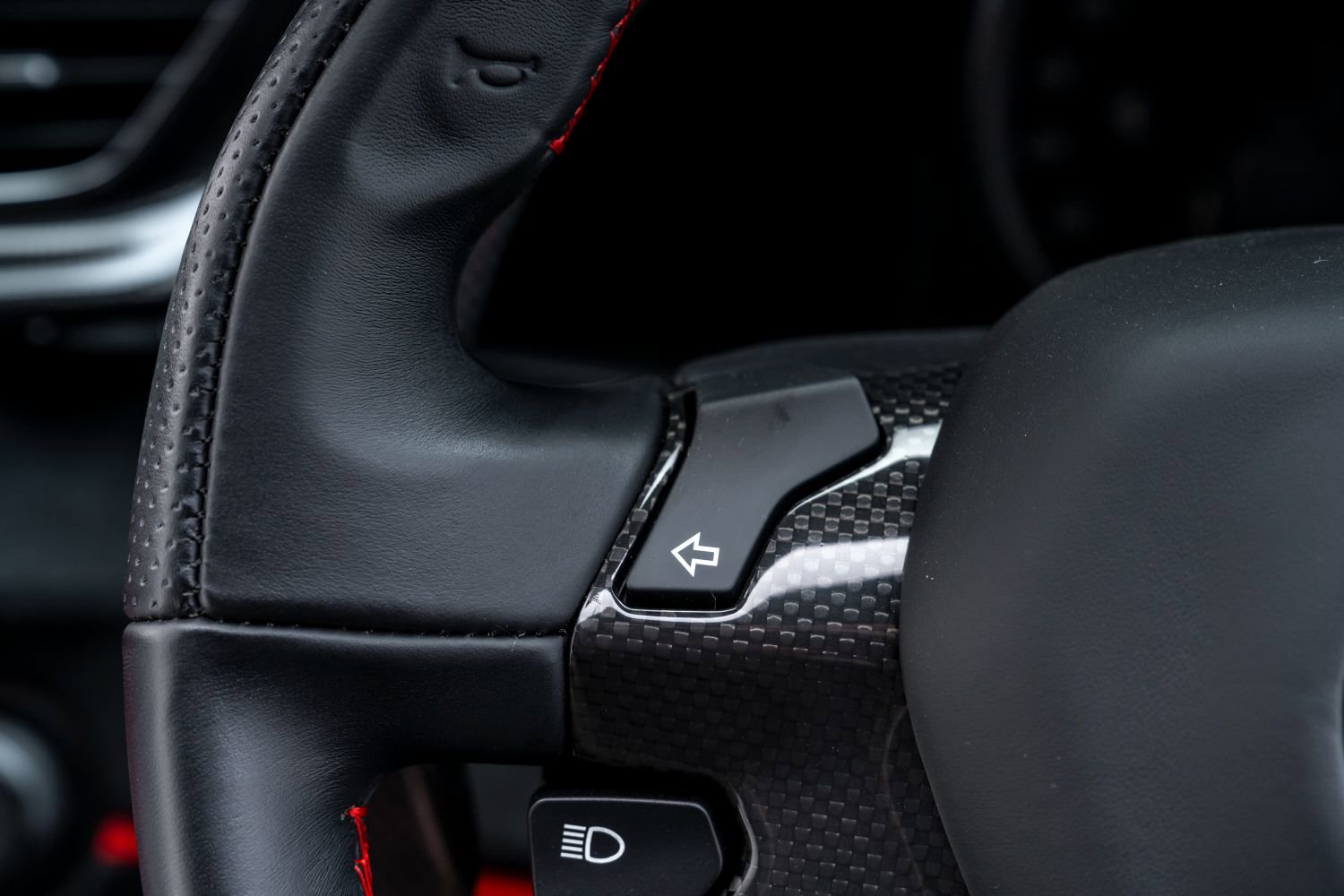 Used 2020 Ferrari 488 Pista Spider image 62