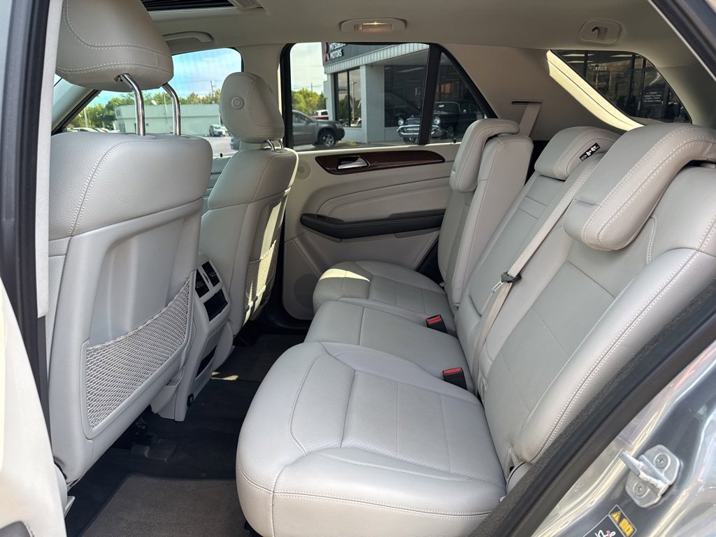 Used 2015 Mercedes-Benz ML 350 4MATIC image 38