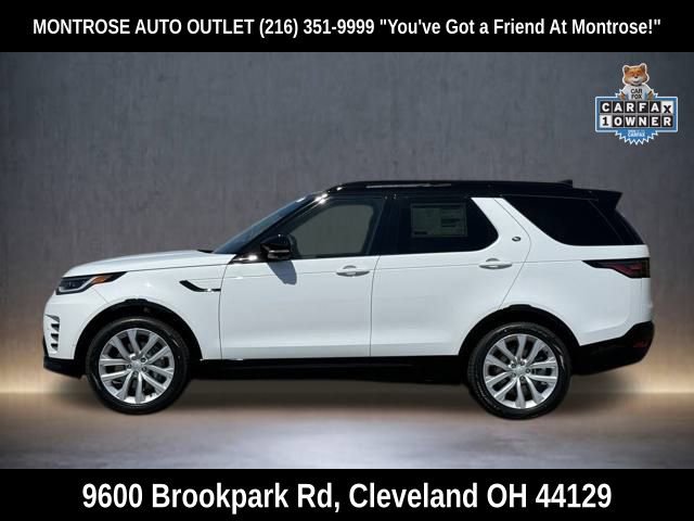 Used 2024 Land Rover Discovery Dynamic SE image 4