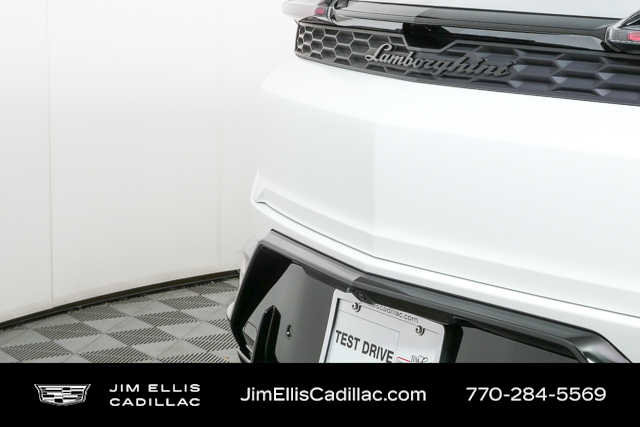 Used 2025 Lamborghini Urus SE image 38