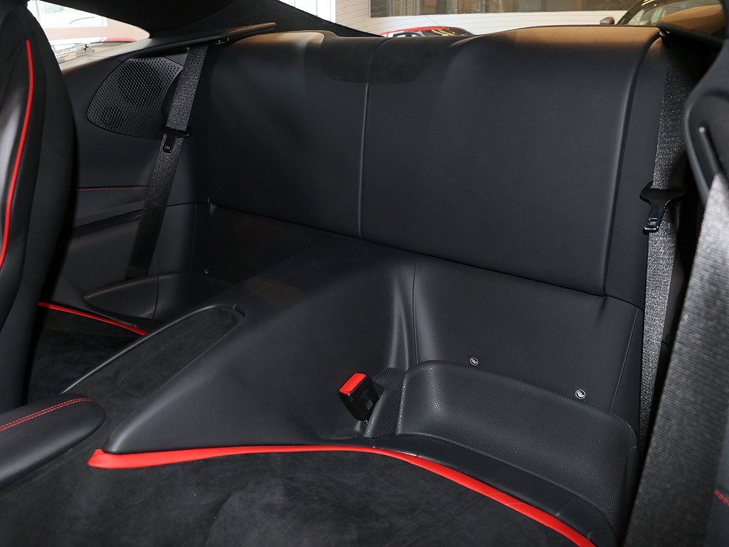 Certified 2024 Ferrari Roma image 76