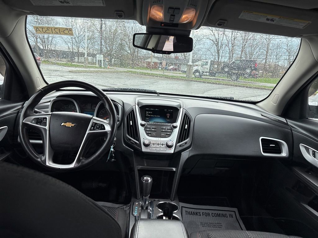 Used 2017 Chevrolet Equinox LT w/ Convenience Package image 19