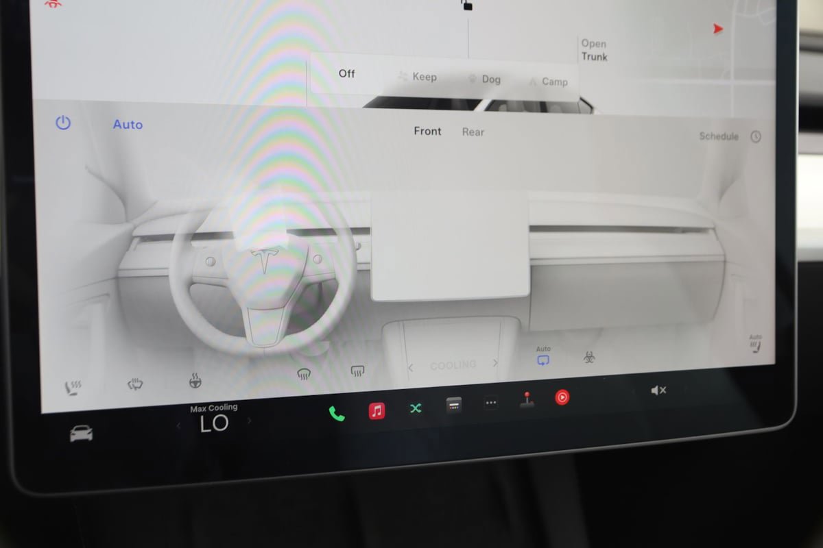 Used 2024 Tesla Model Y Long Range AWD/4WD image 30