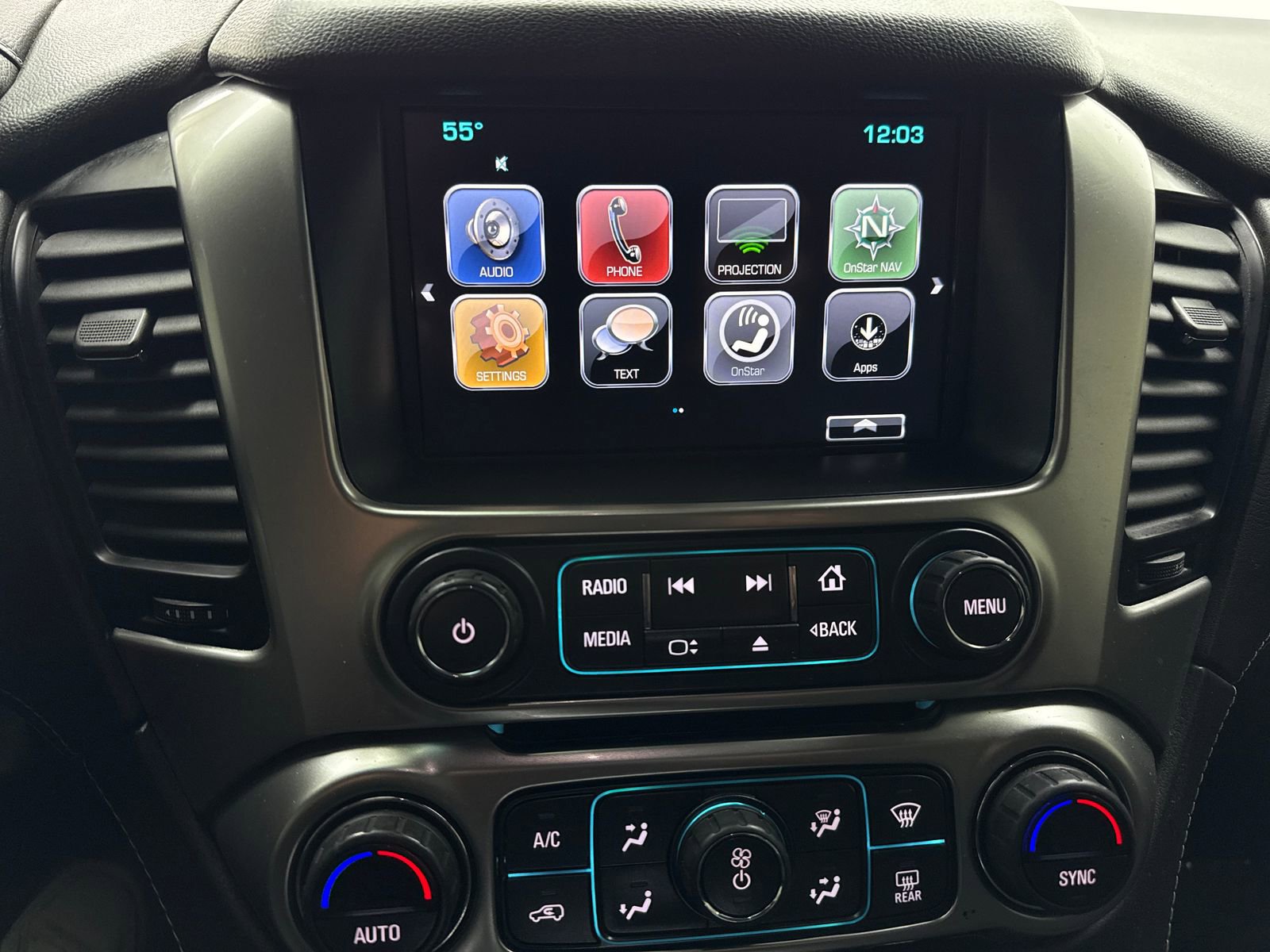 Used 2020 Chevrolet Tahoe LS w/ Enhanced Driver Alert Package AWD/4WD image 25