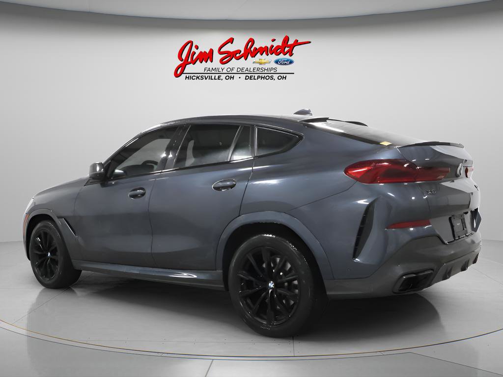 Used 2021 BMW X6 M50i w/ Premium Package AWD/4WD image 3