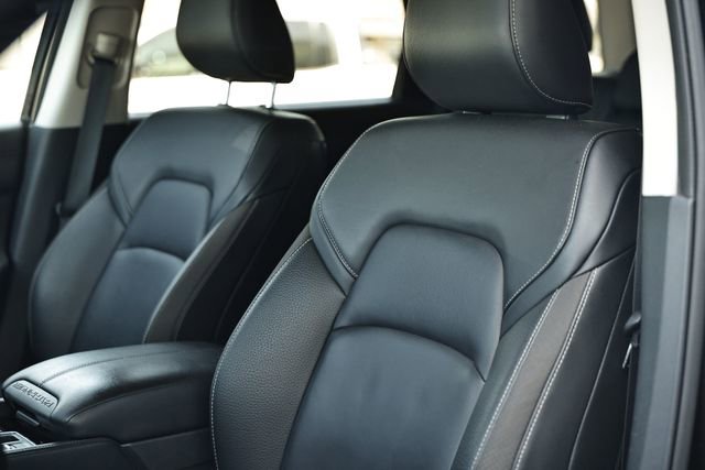 Used 2025 Nissan Pathfinder SL image 21