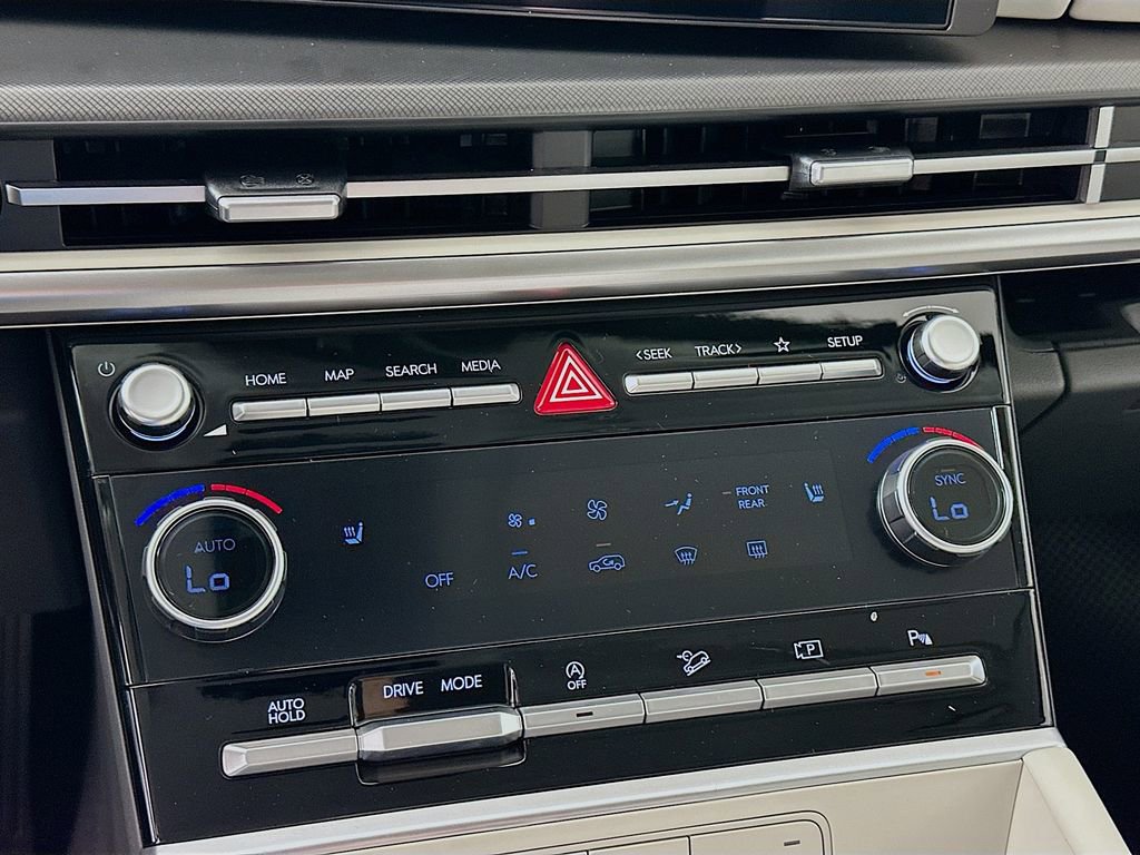 New 2026 Hyundai Santa Fe SEL image 13