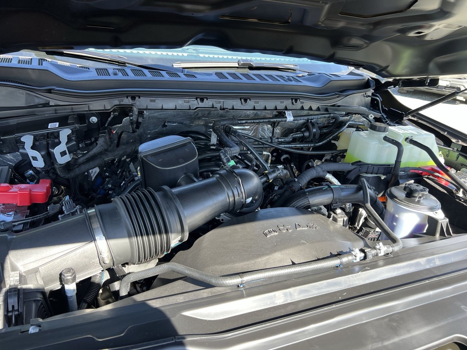 New 2027 Ford F350 XLT w/ XLT Premium Package AWD/4WD image 27