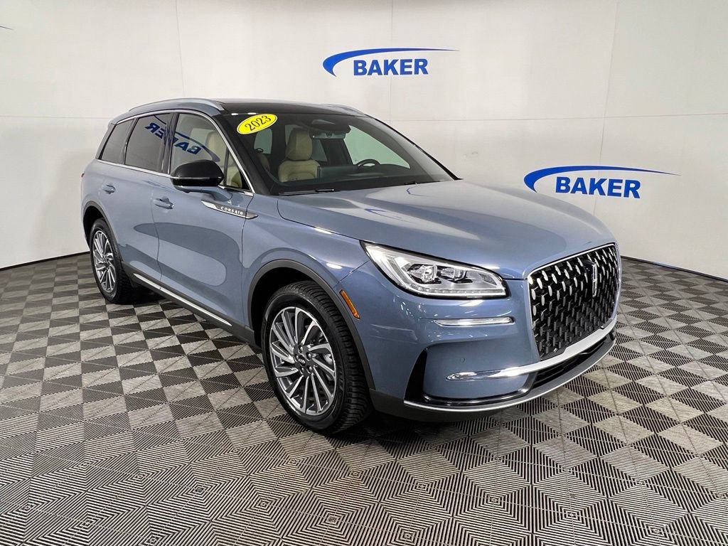 Used 2023 Lincoln Corsair Reserve w/ Equipment Group 201A AWD/4WD image 8