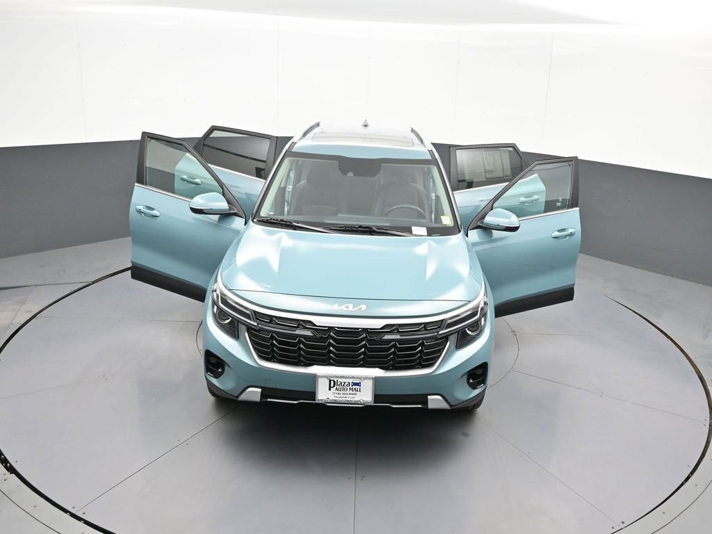 Certified 2025 Kia Seltos EX w/ EX Sunroof Package image 47