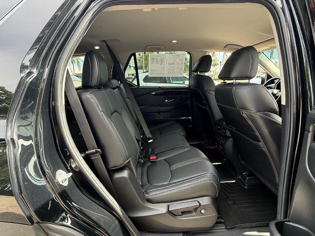 Used 2023 Honda Pilot EX-L image 18