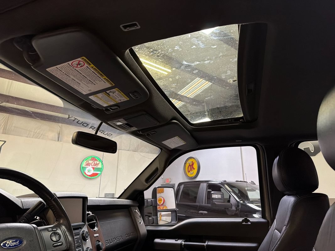 Used 2013 Ford F250 Lariat w/ Lariat Ultimate Pkg AWD/4WD image 24