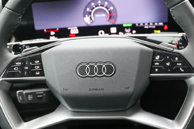 New 2026 Audi Q3 quattro 2.0T AWD/4WD image 10