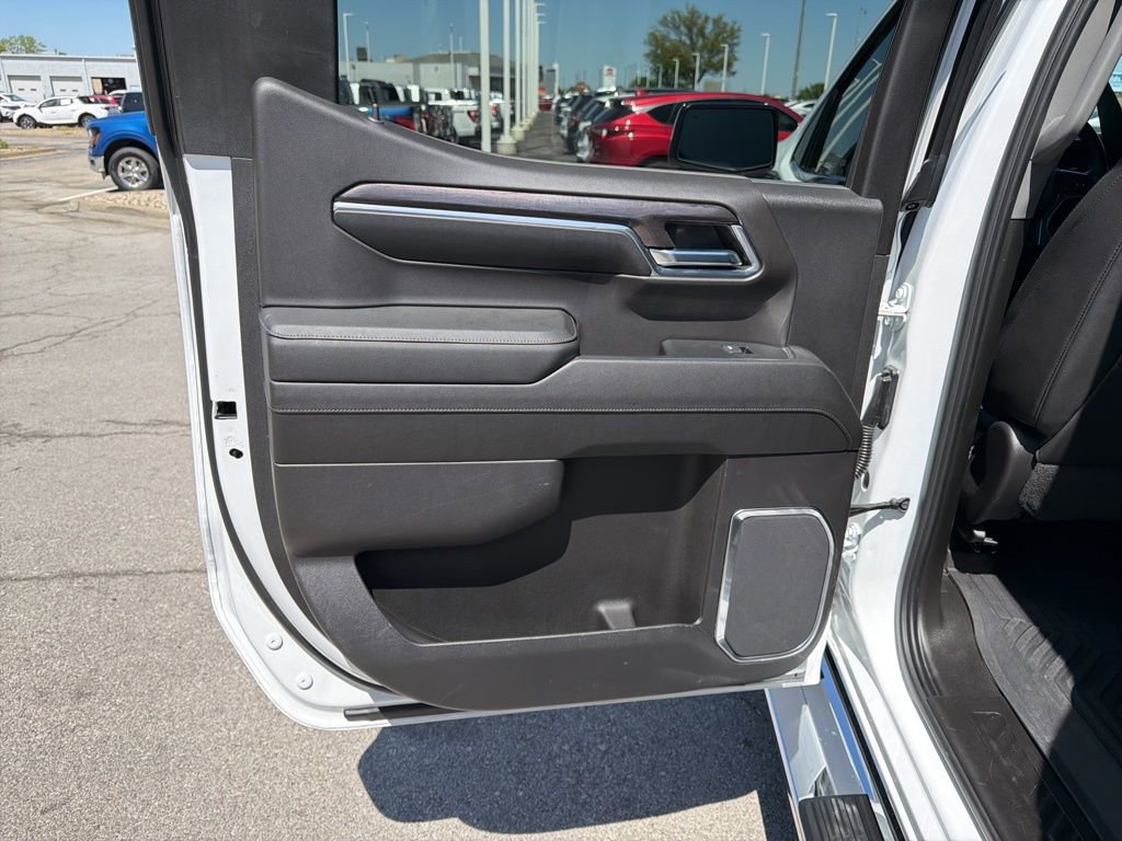 Certified 2024 Chevrolet Silverado 1500 LTZ AWD/4WD image 21