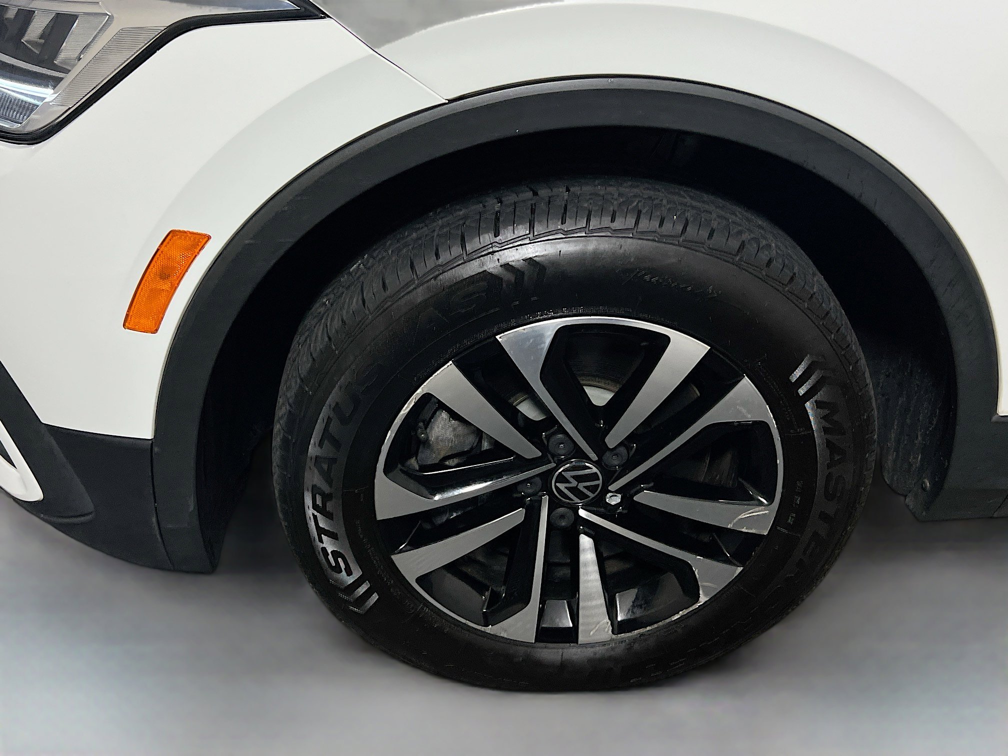 Used 2022 Volkswagen Tiguan S w/ IQ.Drive Package image 13