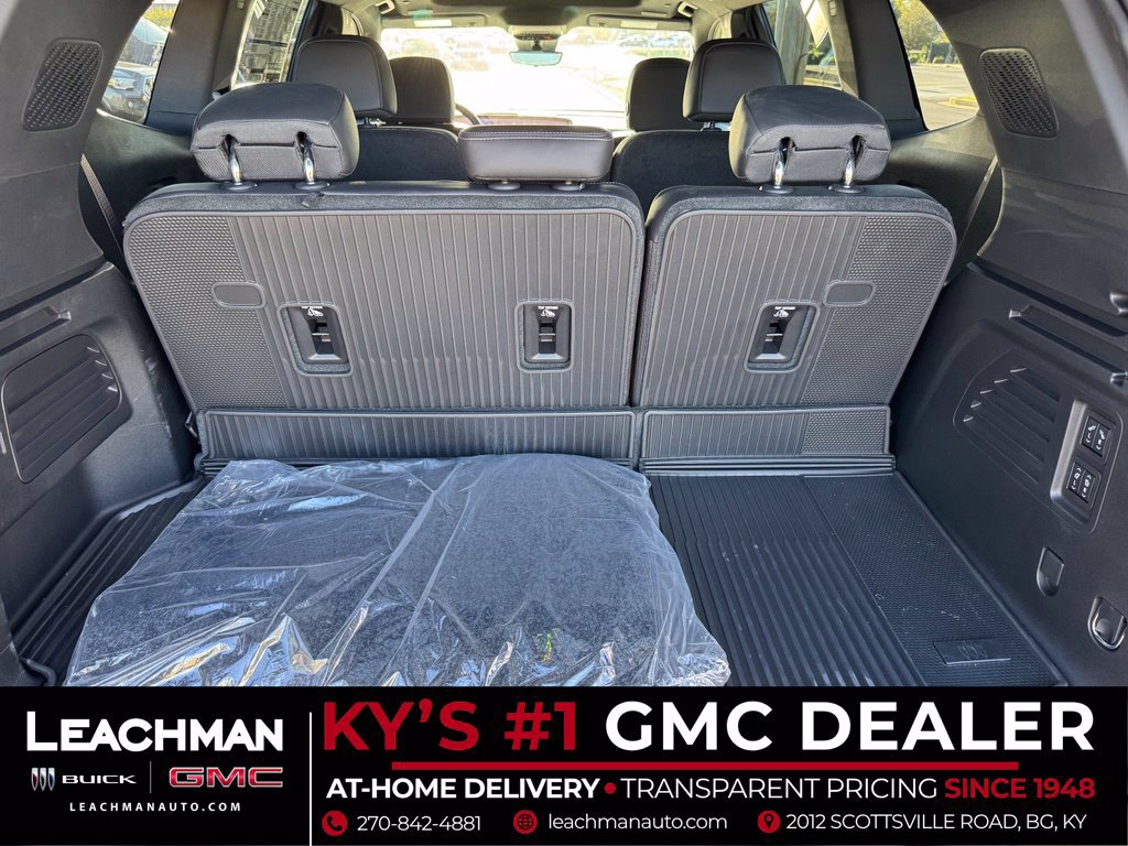 New 2027 Buick Enclave Avenir w/ LPO, Floor Liner Package AWD/4WD image 26